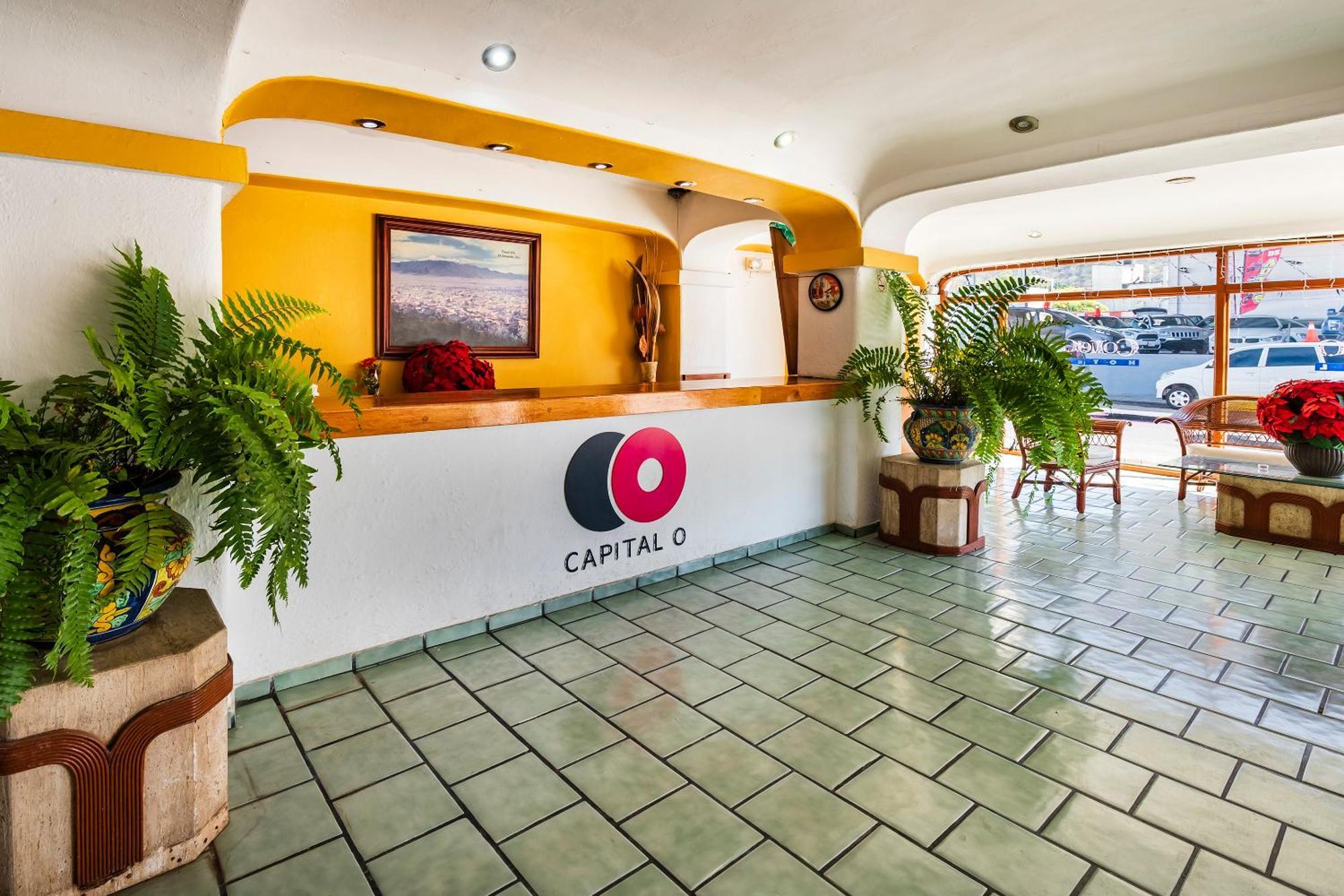 Capital O Colon, Ciudad Guzman Jalisco酒店 外观 照片